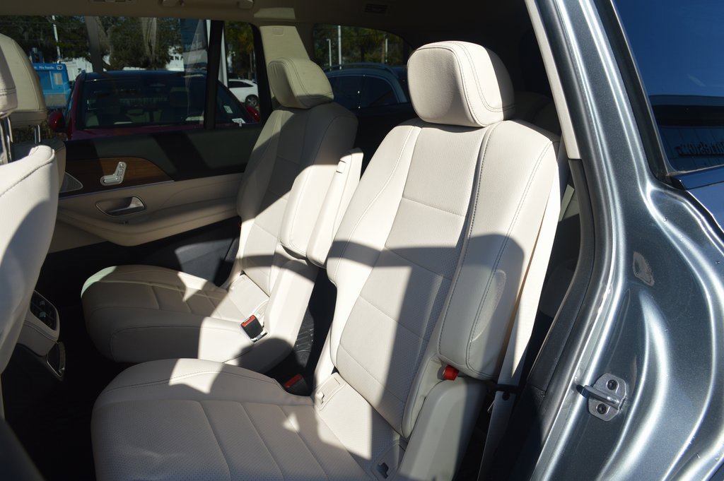Certified 2023 Mercedes-Benz GLS 450 4MATIC image 37