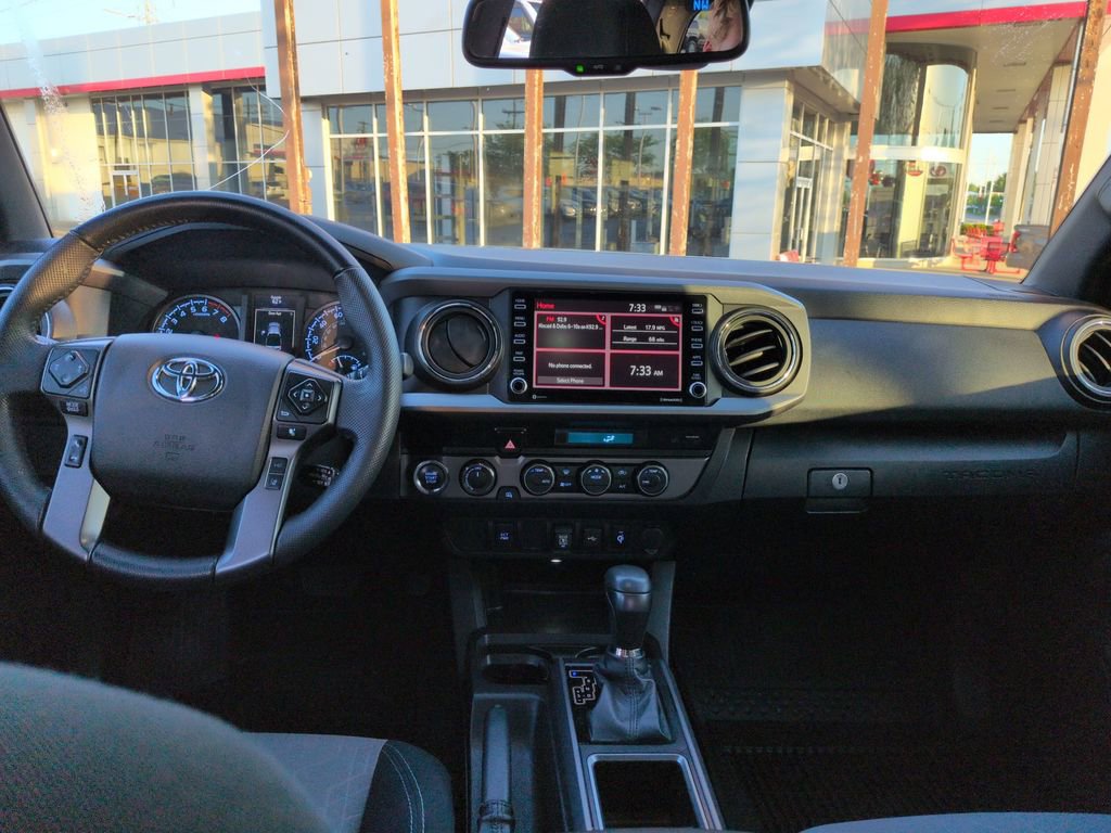 Used 2023 Toyota Tacoma TRD Off-Road AWD/4WD image 12
