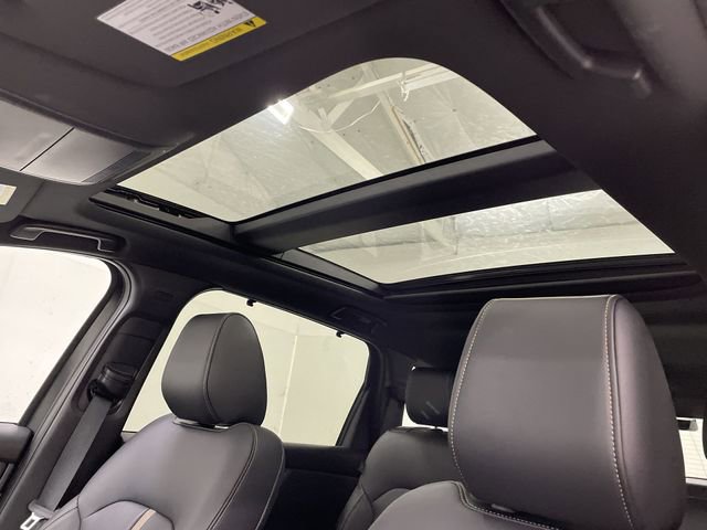 Certified 2025 MAZDA CX-90 Plug-In Hybrid w/ Premium Plus image 24