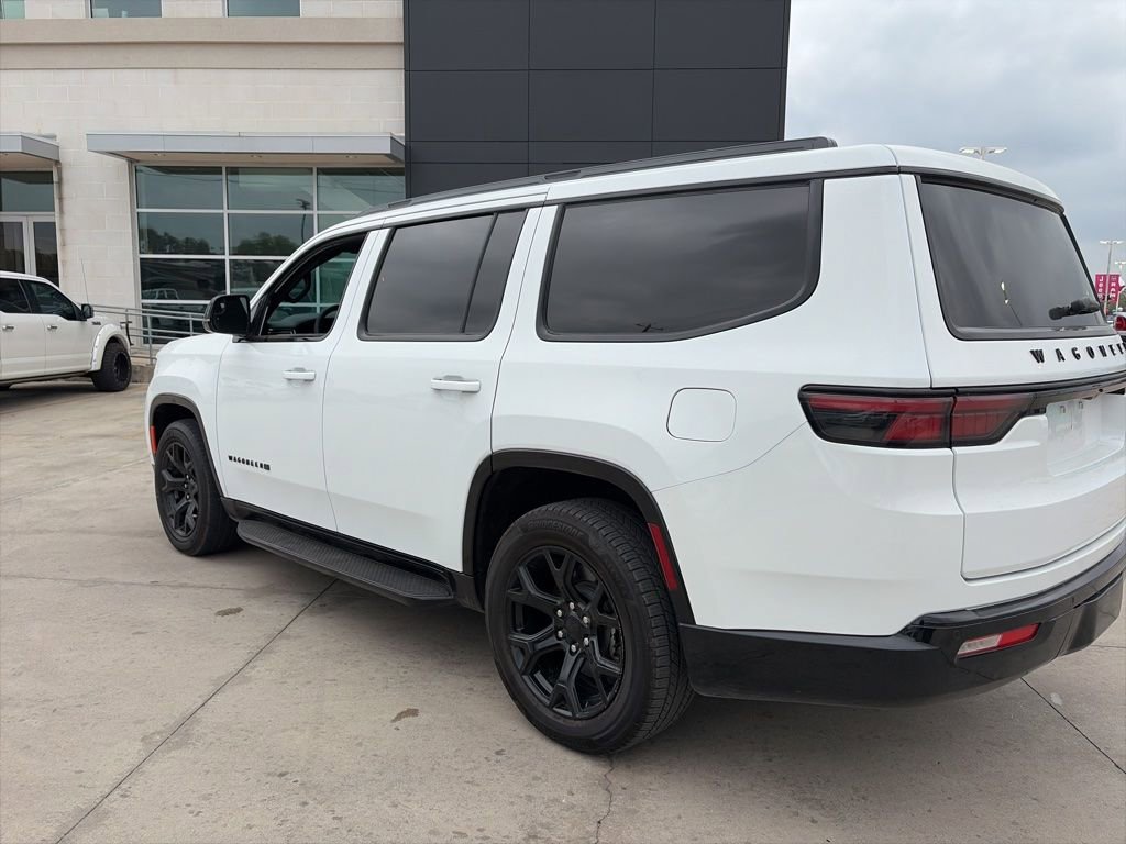 Used 2024 Jeep Wagoneer Series II image 9