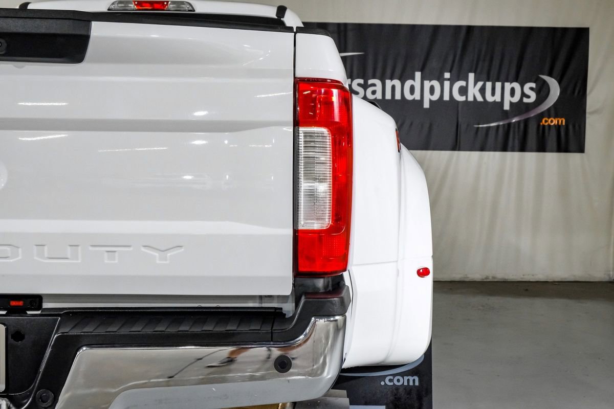 Used 2019 Ford F450 Lariat w/ Lariat Value Package image 42