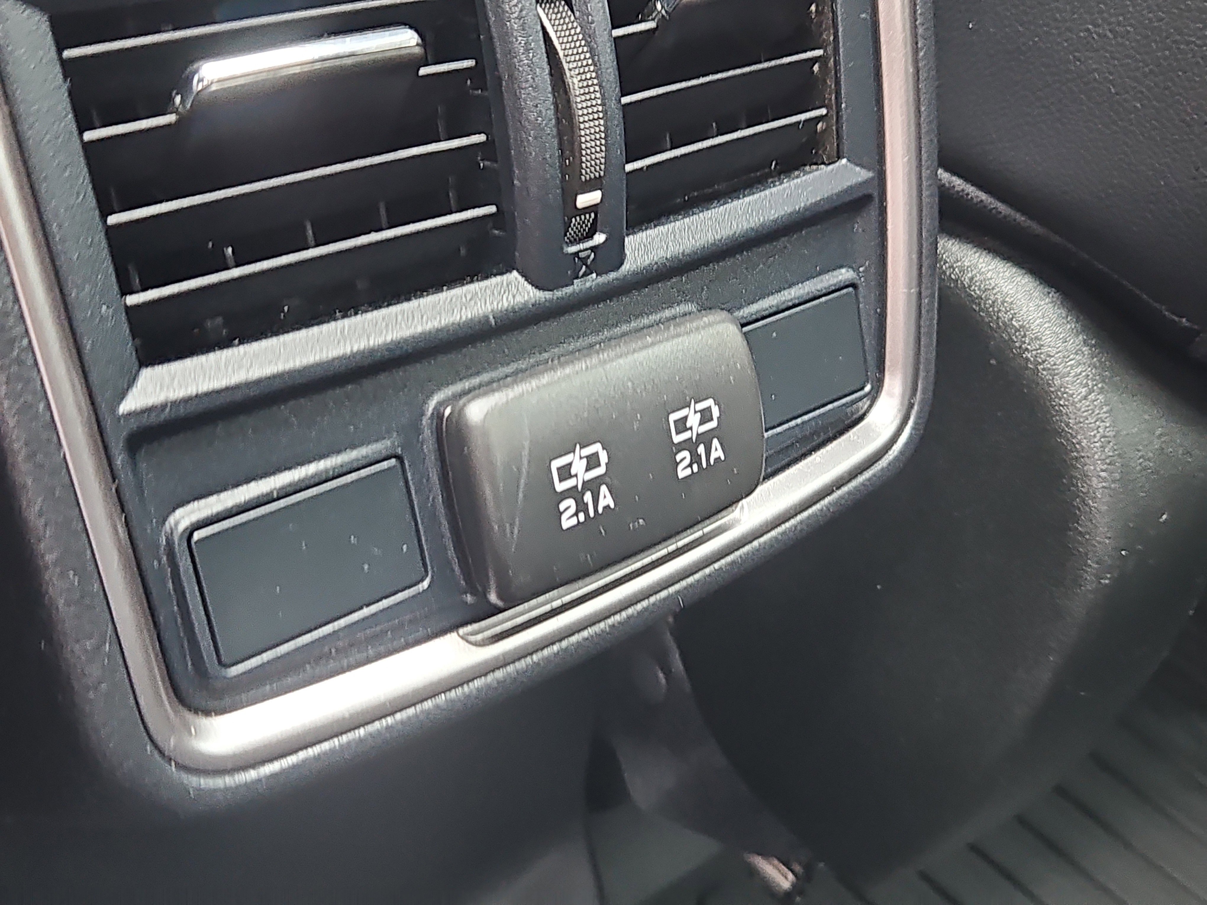 Certified 2023 Subaru Forester Limited image 12