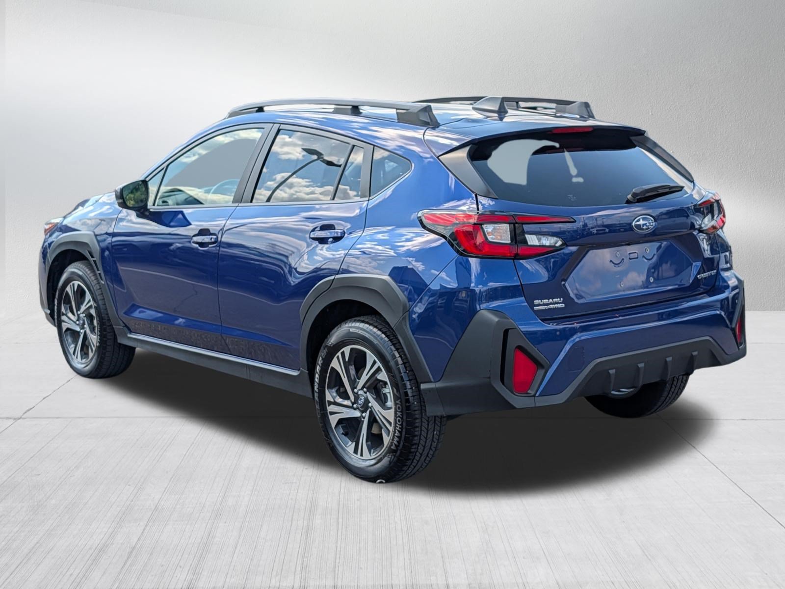 Certified 2025 Subaru Crosstrek 2.5i Premium AWD/4WD image 5