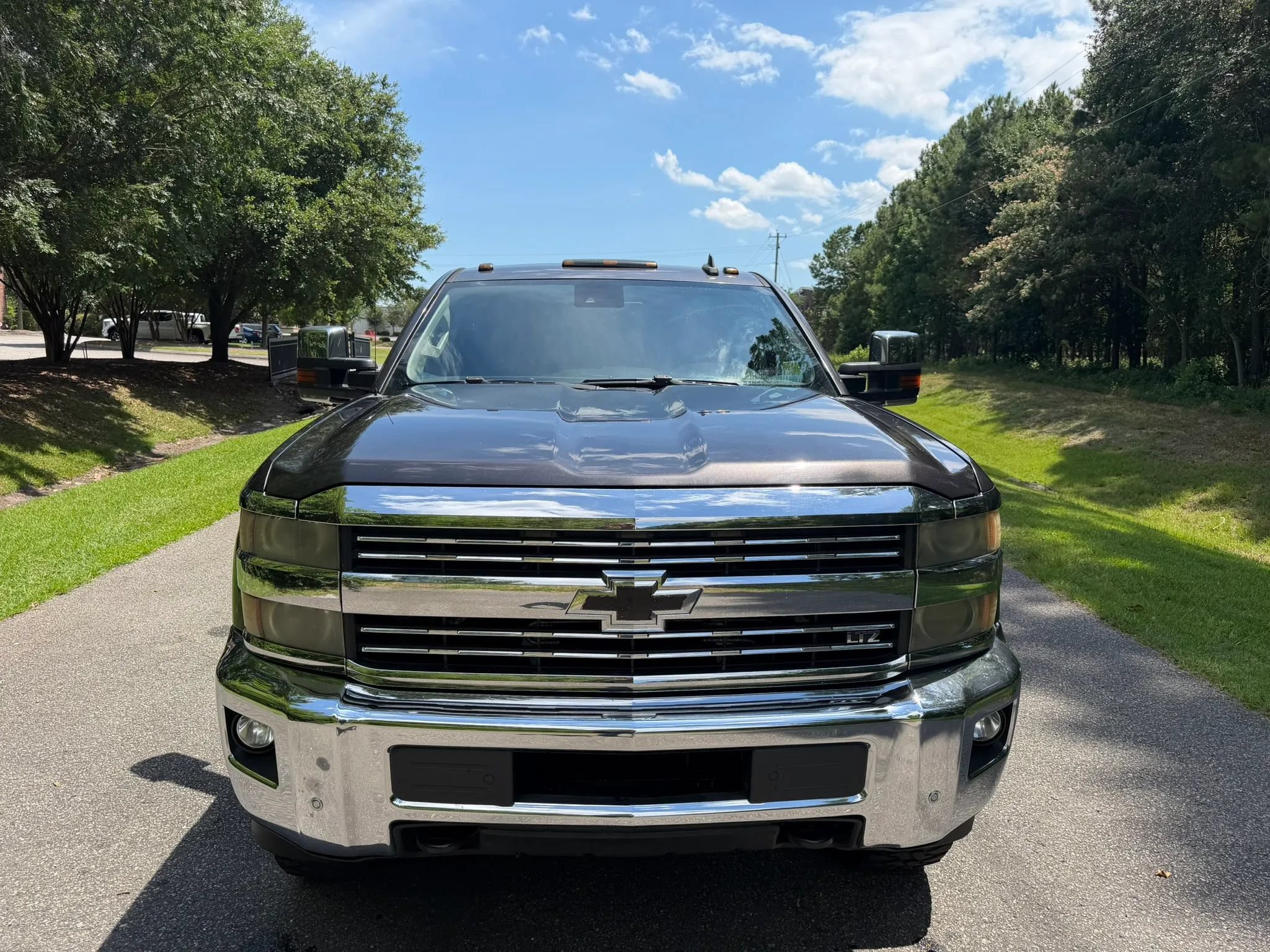 Used 2015 Chevrolet Silverado 3500 LTZ w/ Duramax Plus Package AWD/4WD image 3