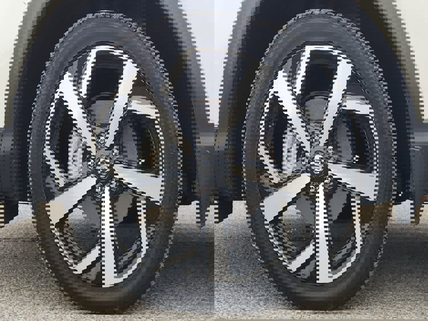 Used 2022 Nissan Rogue Sport SL image 6