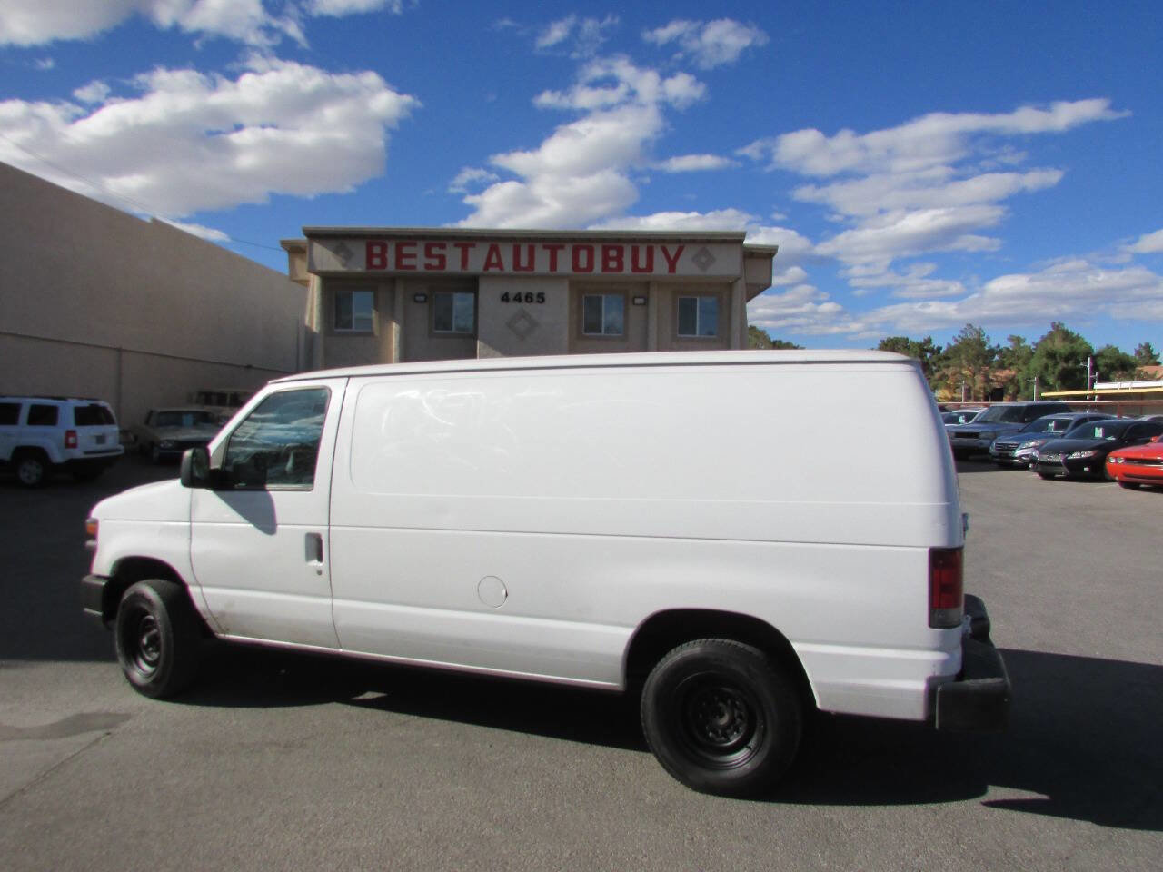 Used 2011 Ford E-150 and Econoline 150 w/ Commercial Cargo Van Pkg RWD image 7
