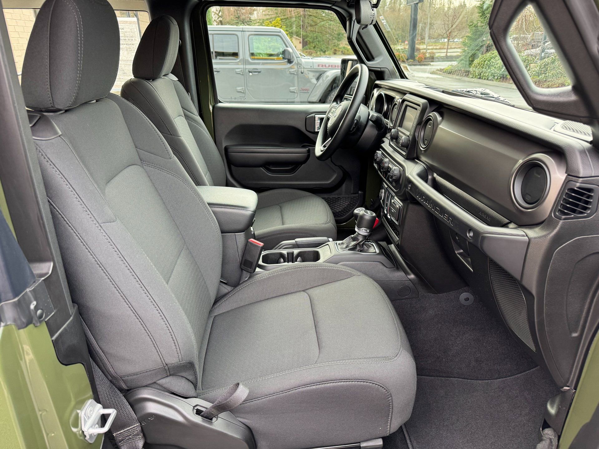 Used 2021 Jeep Wrangler Sport image 17