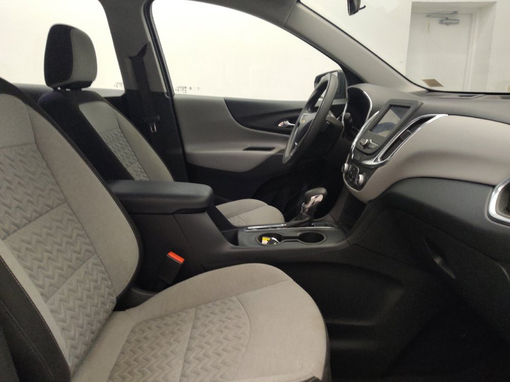 Used 2024 Chevrolet Equinox LS AWD/4WD image 21
