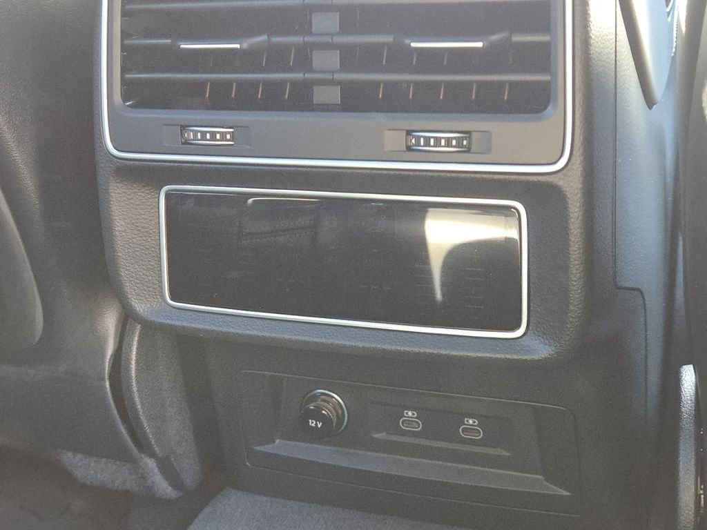 Used 2025 Audi Q8 Prestige image 9