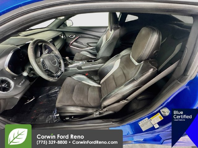 Used 2018 Chevrolet Camaro SS RWD image 23