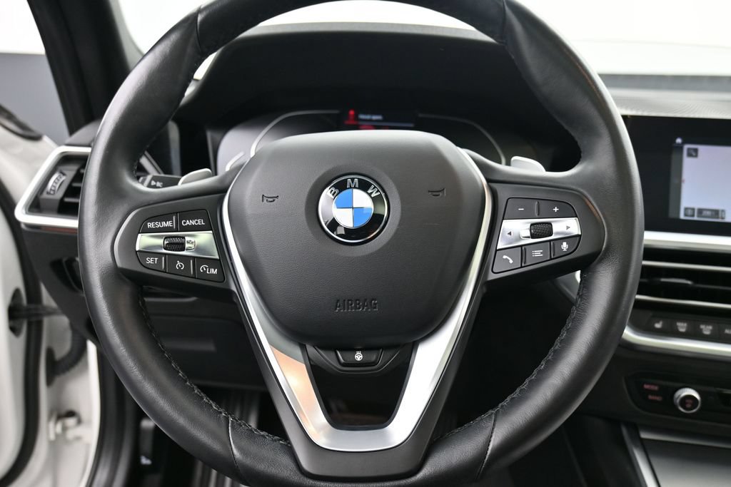 Used 2021 BMW 330i xDrive Sedan w/ Driving Assistance Package AWD/4WD image 11