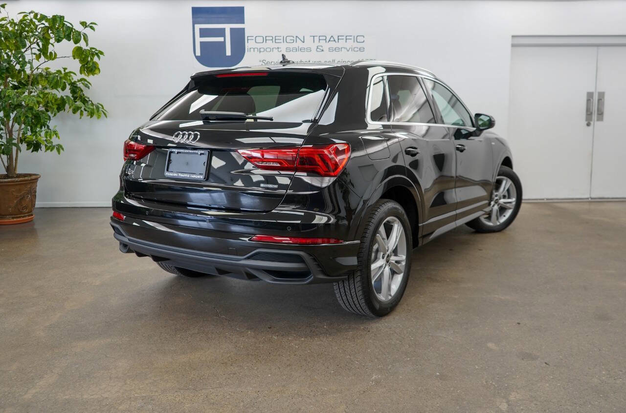 Used 2024 Audi Q3 2.0T Premium Plus w/ Premium Plus Package image 33