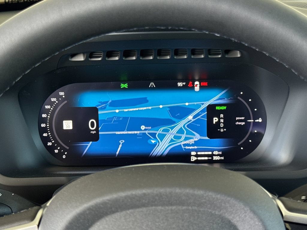 New 2026 Volvo XC90 T8 Plus AWD/4WD image 25