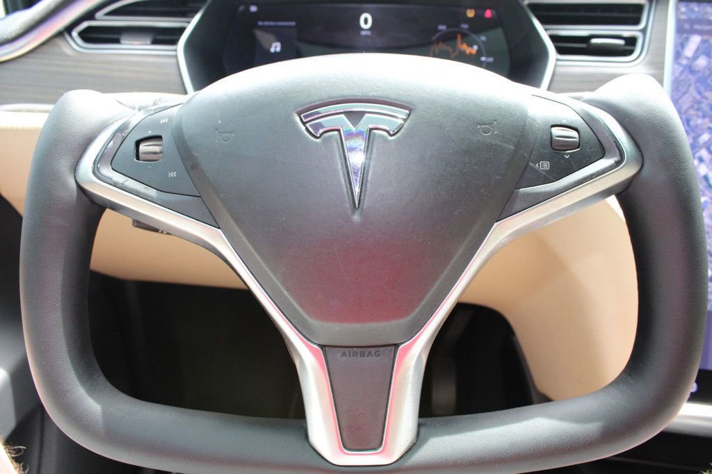 Used 2016 Tesla Model X 90D AWD/4WD image 25