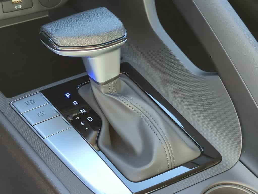 New 2026 Hyundai Elantra SE FWD image 33