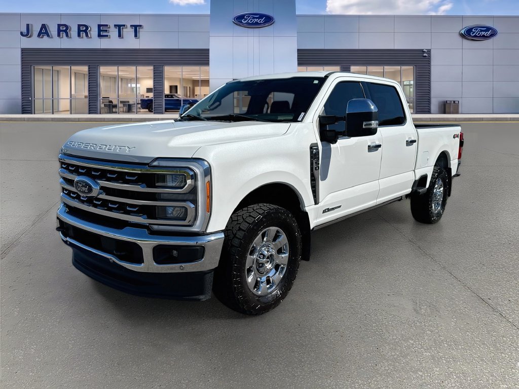 Used 2023 Ford F350 Lariat w/ Lariat Ultimate Package AWD/4WD image 3