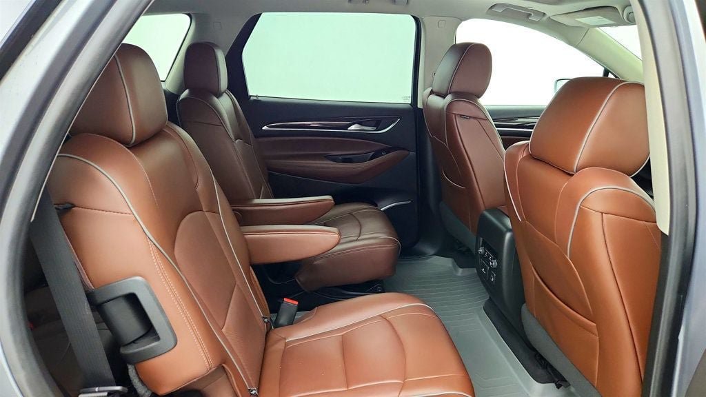 Used 2019 Buick Enclave Avenir FWD image 24