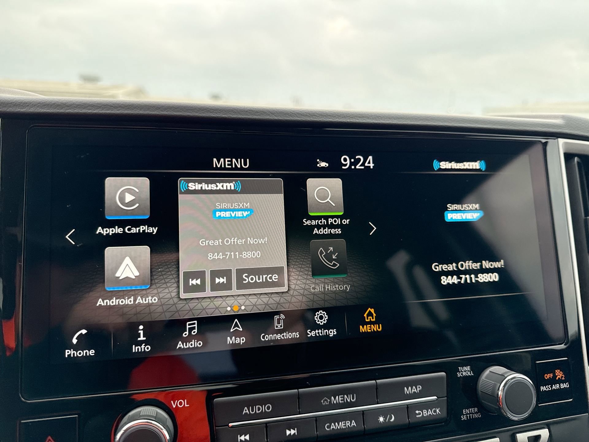 Used 2025 Nissan Frontier SL AWD/4WD image 12