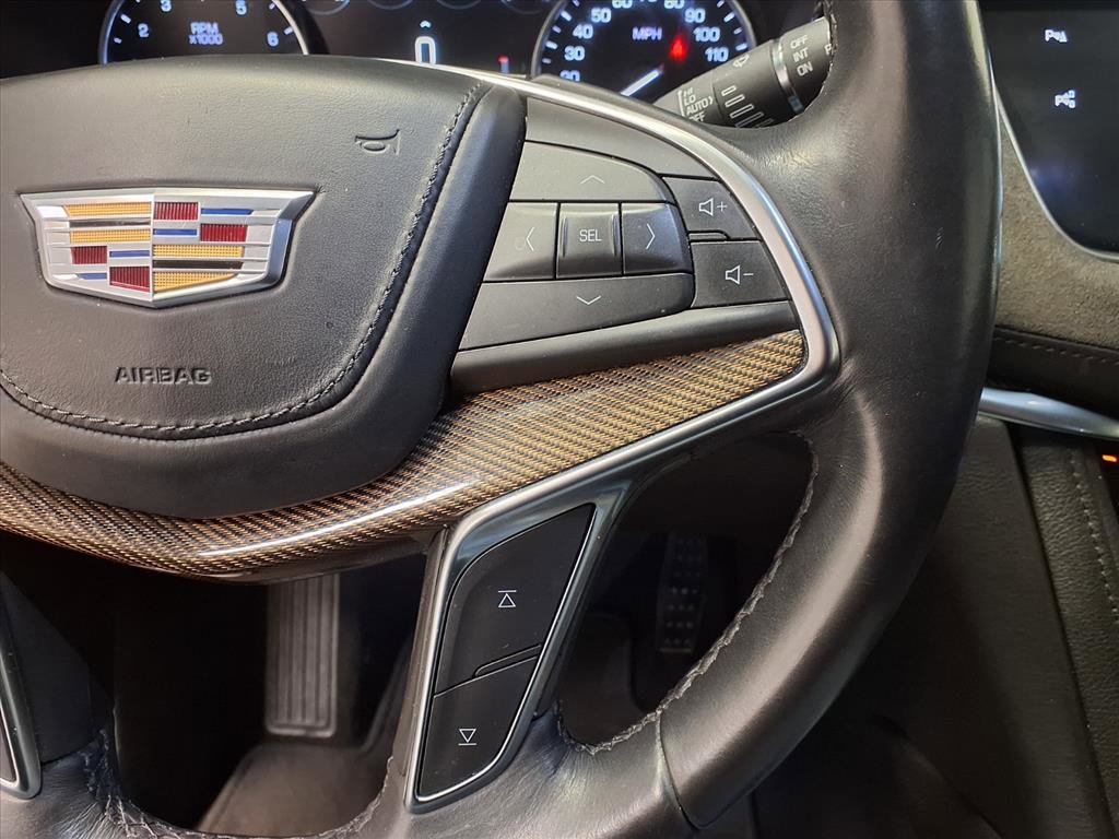 Used 2018 Cadillac XT5 Platinum w/ Driver Assist Package image 20