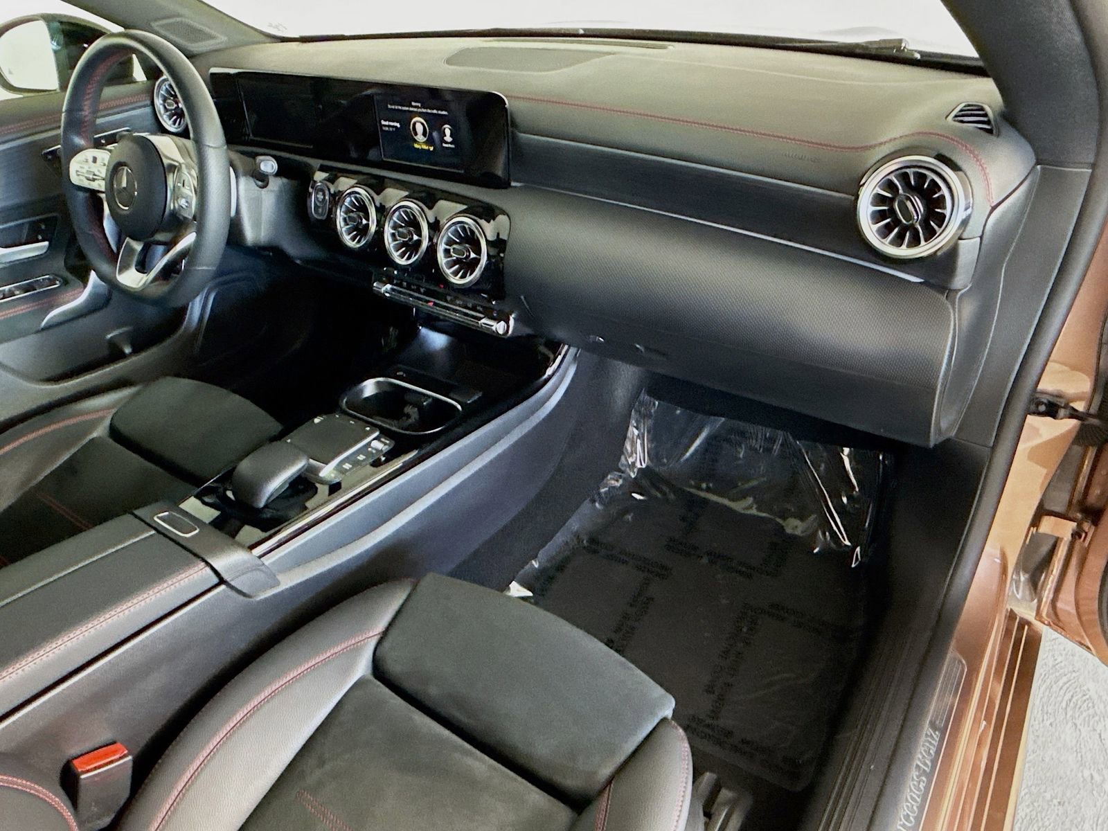 Used 2022 Mercedes-Benz CLA 250 image 29