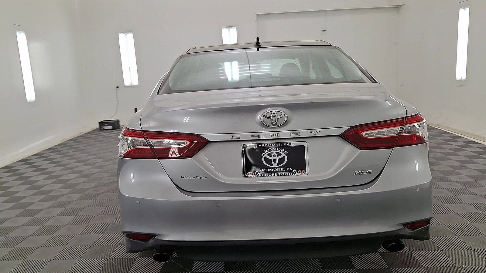 Certified 2018 Toyota Camry XLE w/ Driver Assist Package image 3