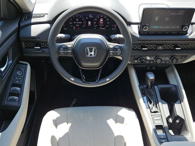 Certified 2025 Honda Accord SE image 12