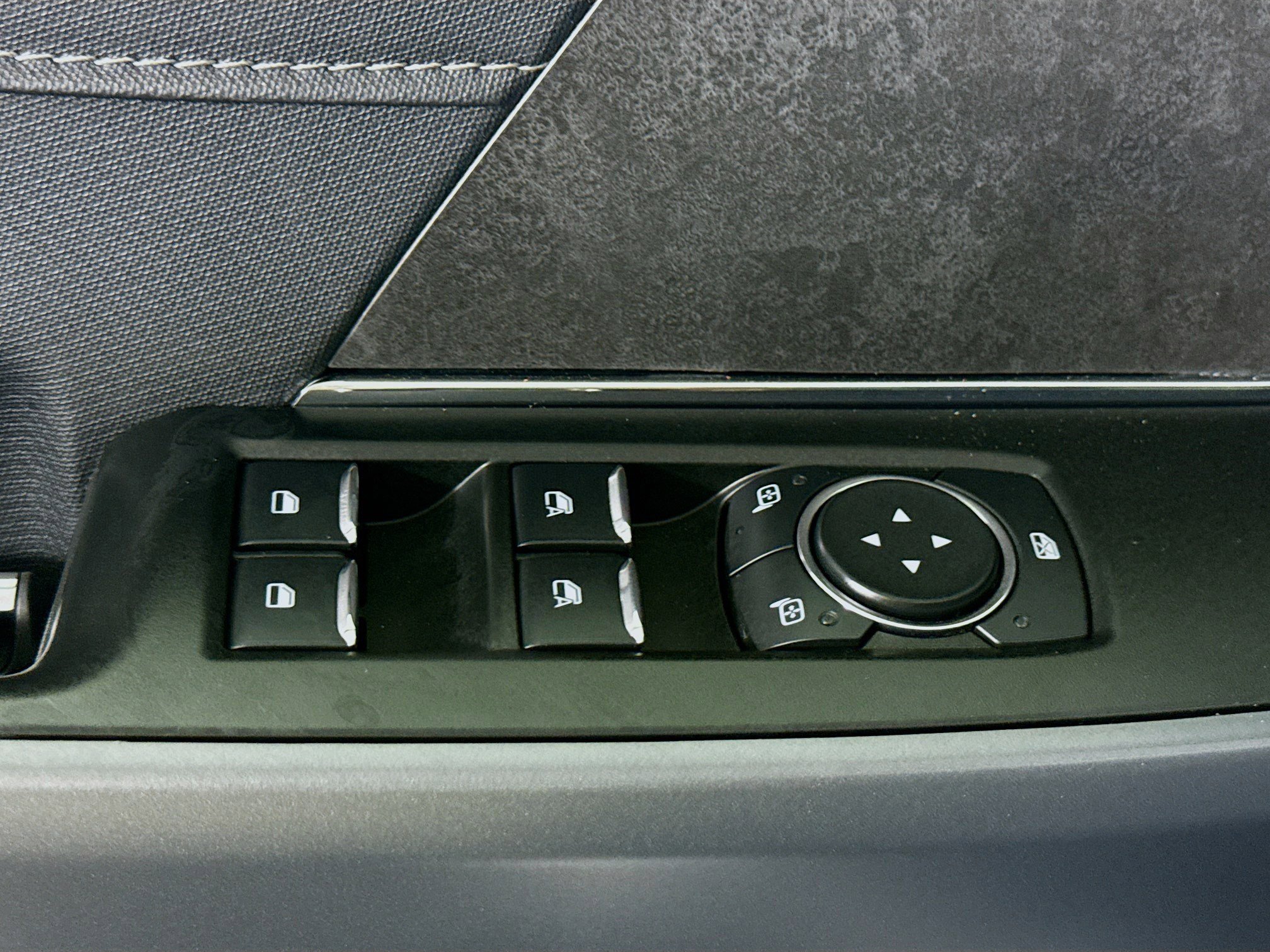 Used 2024 Ford F150 XLT image 22