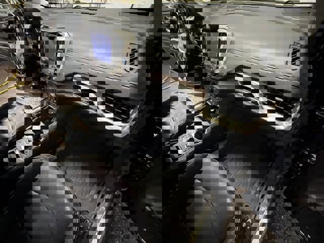 Used 2019 GMC Terrain Denali w/ Advanced Safety Package image 10