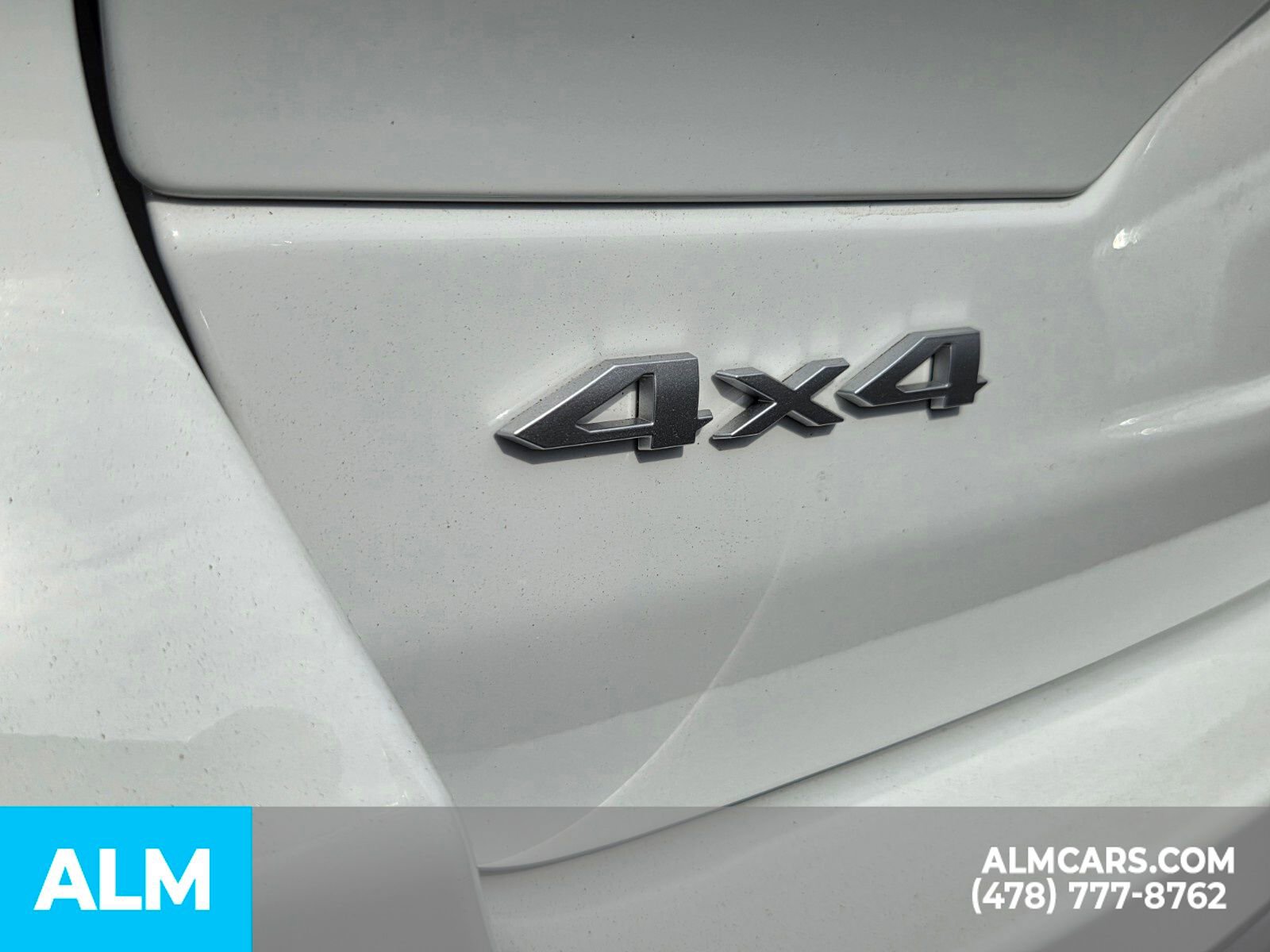 Used 2025 Jeep Grand Cherokee Laredo X w/ Luxury Tech Group I image 9