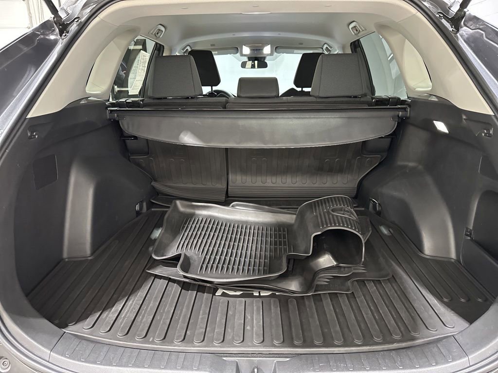 Certified 2023 Toyota RAV4 LE image 17