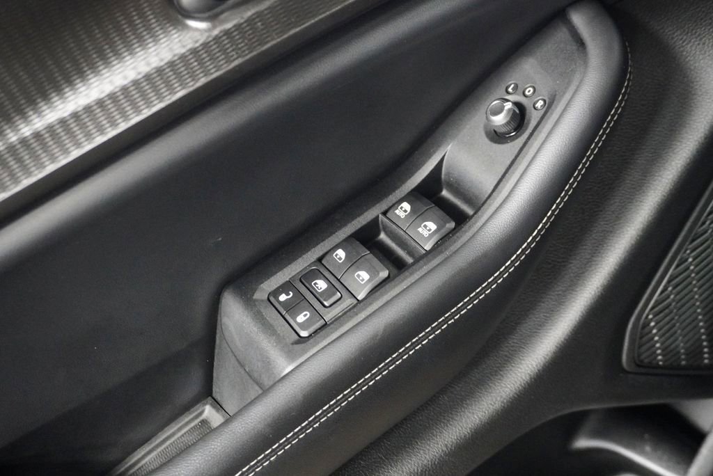 Used 2023 Jeep Grand Cherokee Altitude image 28