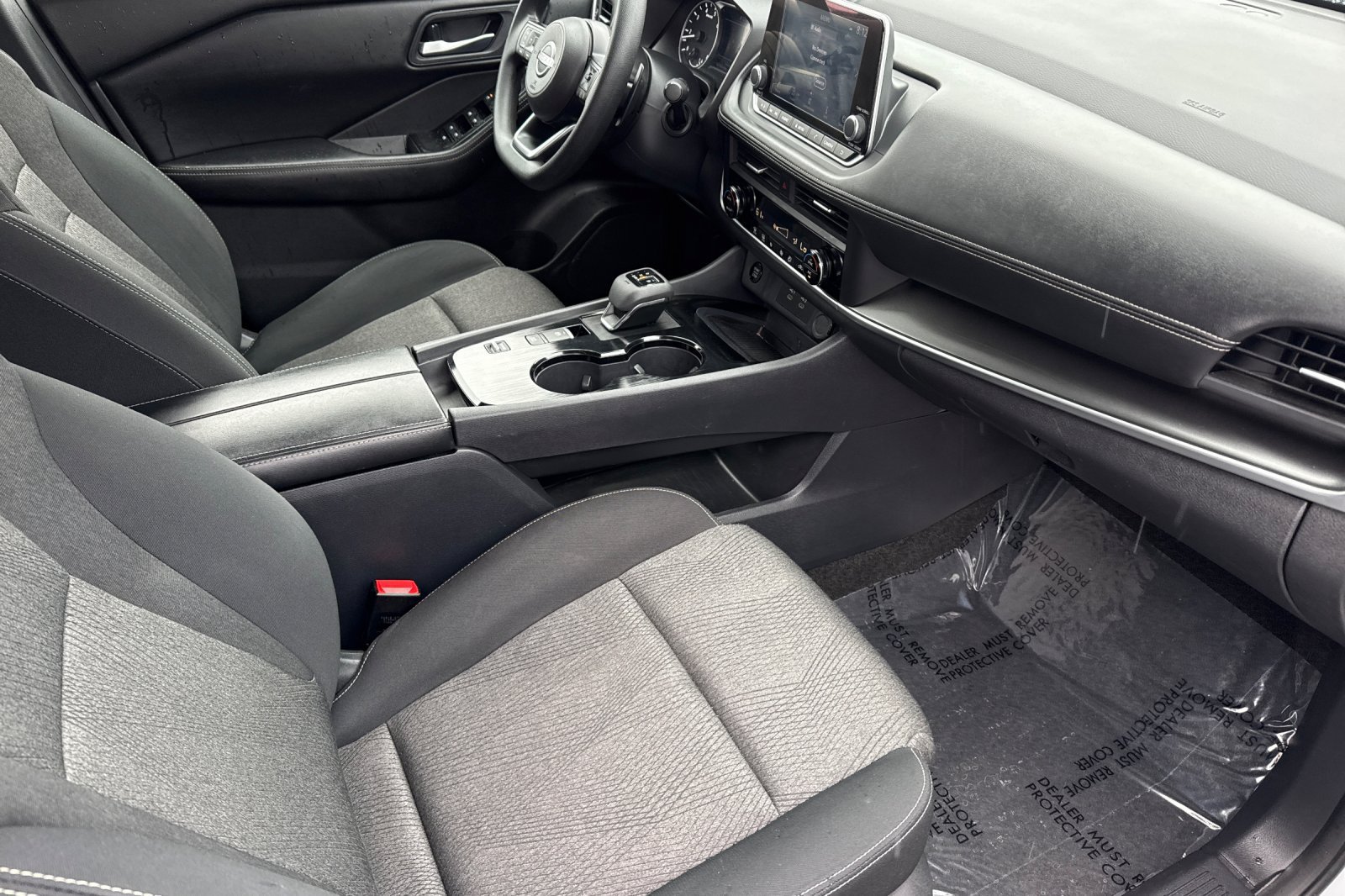 Certified 2024 Nissan Rogue SV FWD image 21
