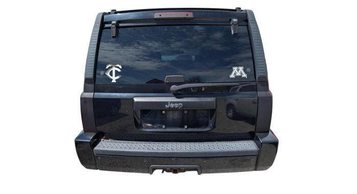 Used 2006 Jeep Commander 4WD image 4