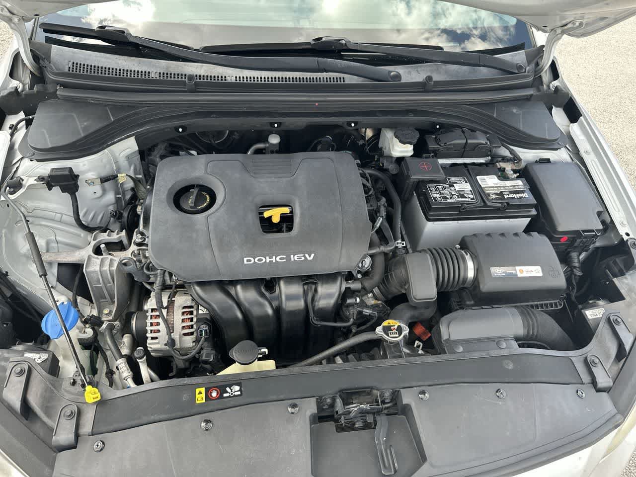 Used 2018 Hyundai Elantra SEL FWD image 18