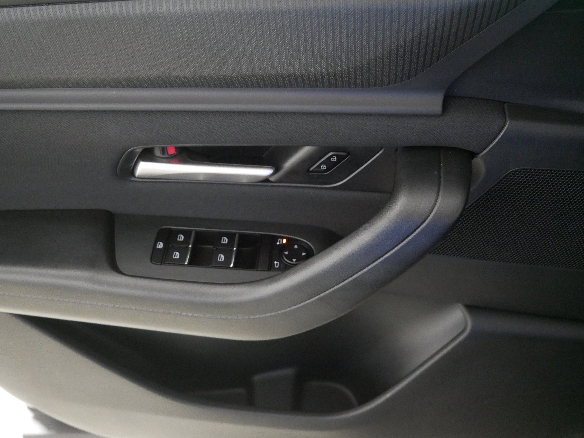 Certified 2025 MAZDA CX-90 3.3 Turbo w/ Select Package image 19