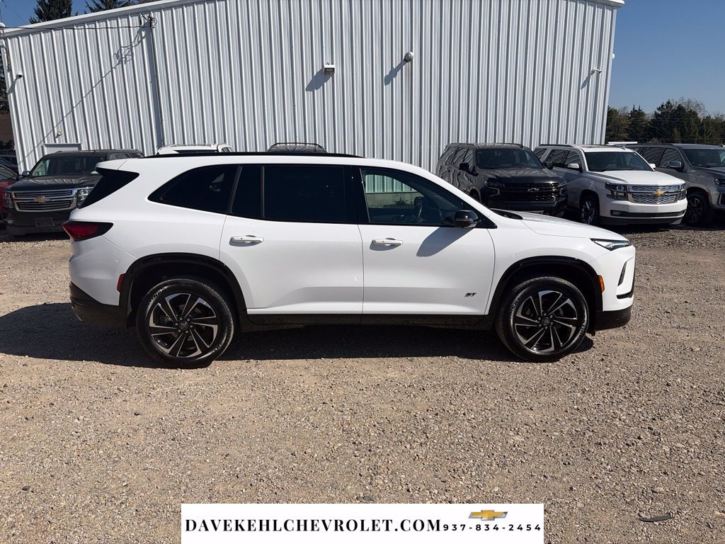 Used 2026 Buick Enclave Sport Touring AWD/4WD image 8