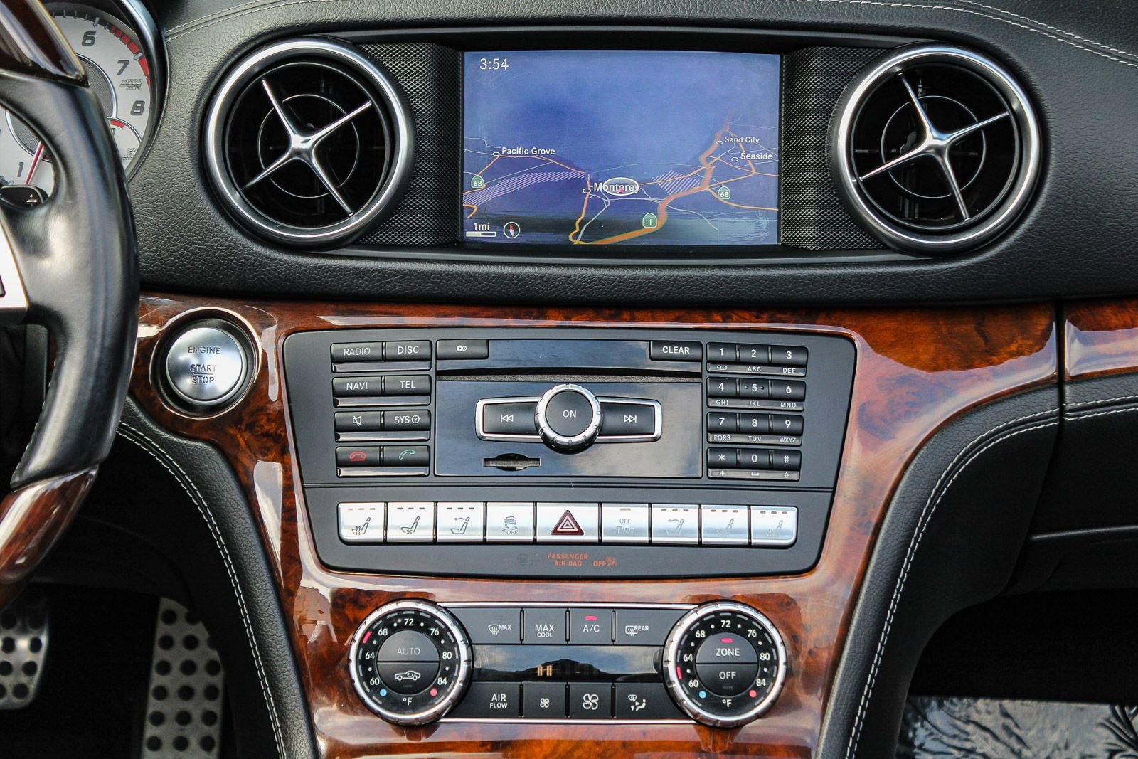 Used 2014 Mercedes-Benz SL 550 image 15