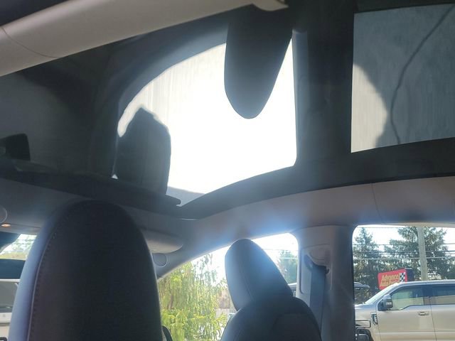 Used 2023 Tesla Model Y Long Range image 26