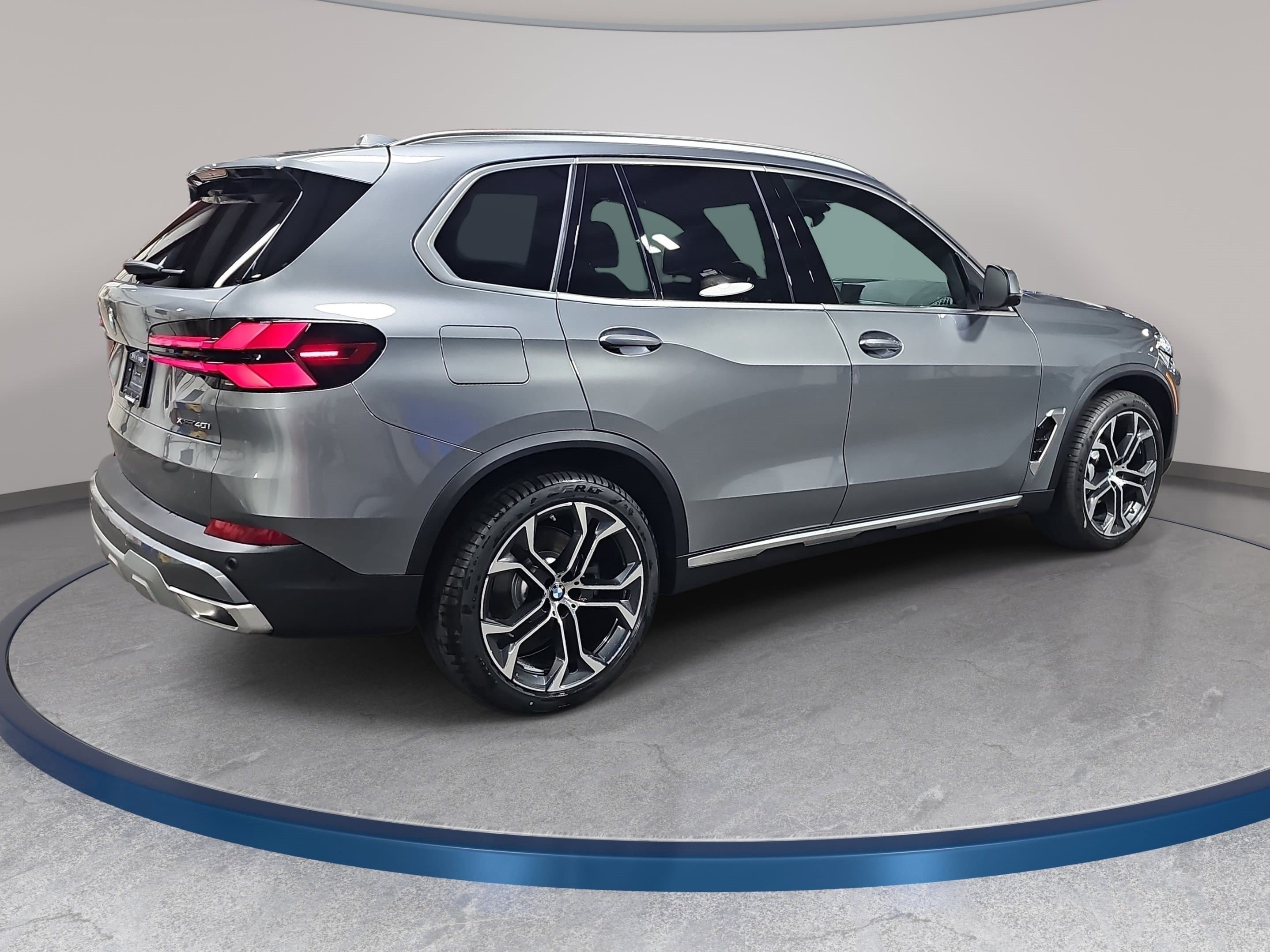 New 2026 BMW X5 xDrive40i AWD/4WD image 5