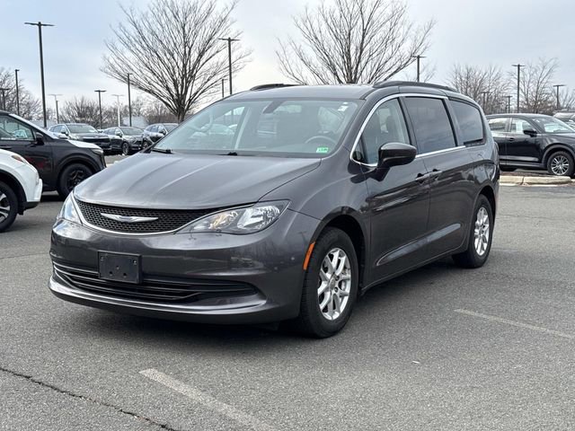 Used 2020 Chrysler Voyager LX w/ Cold Weather Group image 2