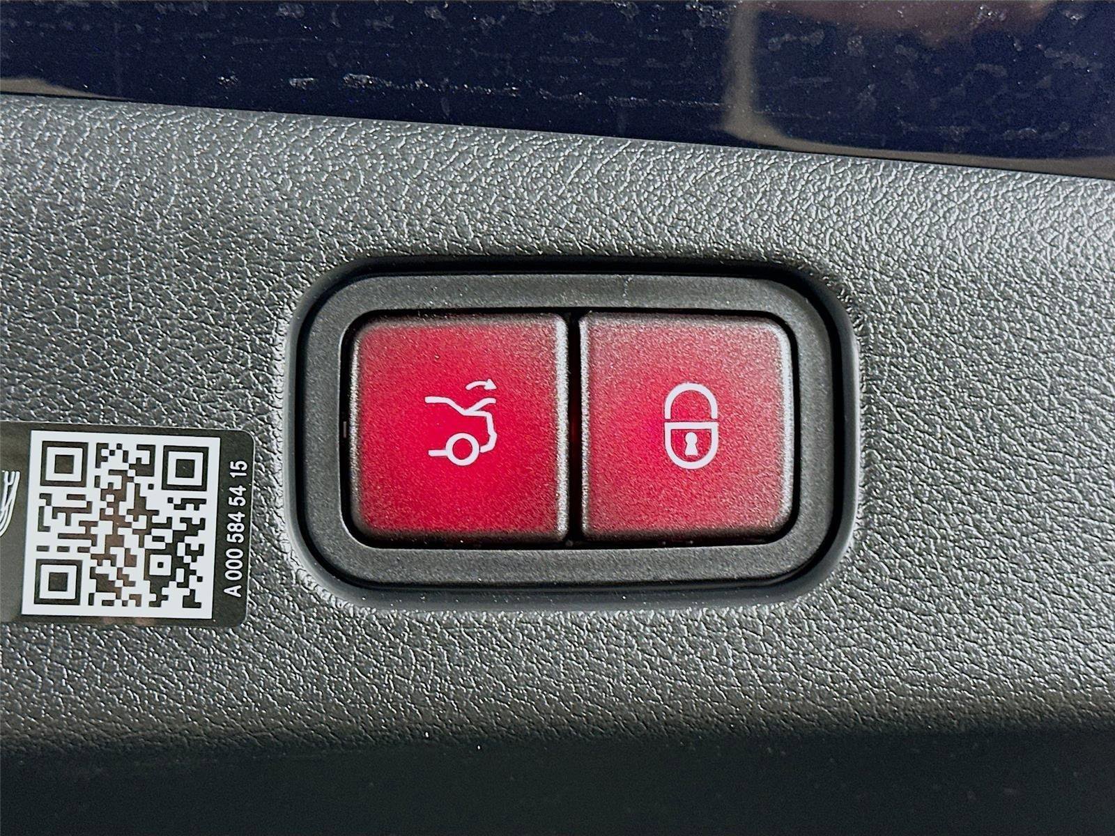 Certified 2026 Mercedes-Benz E 350 4MATIC Sedan image 35