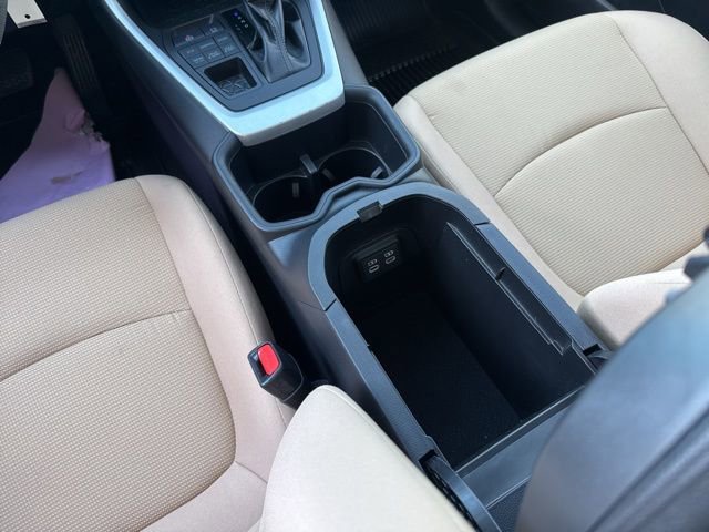 Used 2023 Toyota RAV4 LE image 24