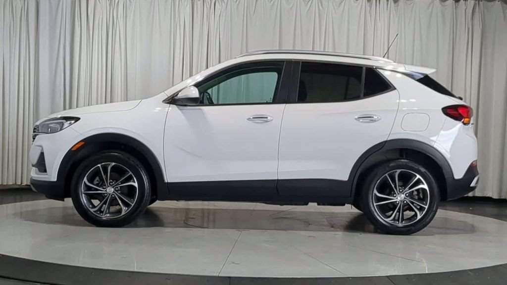 Used 2023 Buick Encore GX Select AWD/4WD image 6