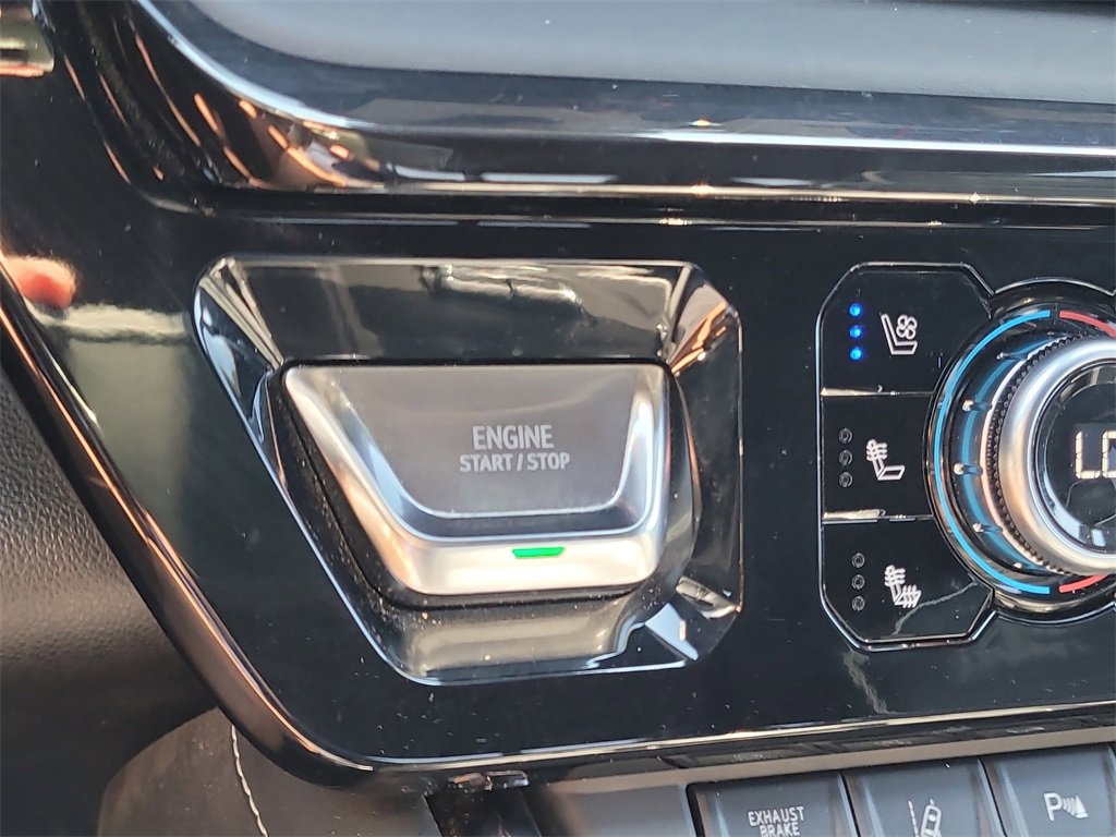 Used 2024 GMC Sierra 2500 AT4X w/ AT4X AEV Edition image 29