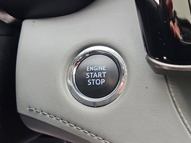 Used 2022 Toyota Highlander XLE image 21