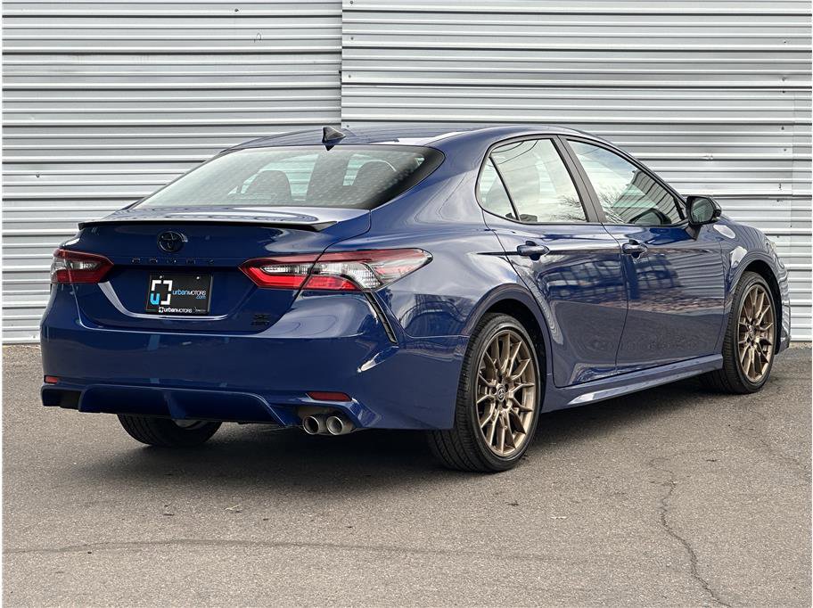 Used 2024 Toyota Camry SE AWD/4WD image 10
