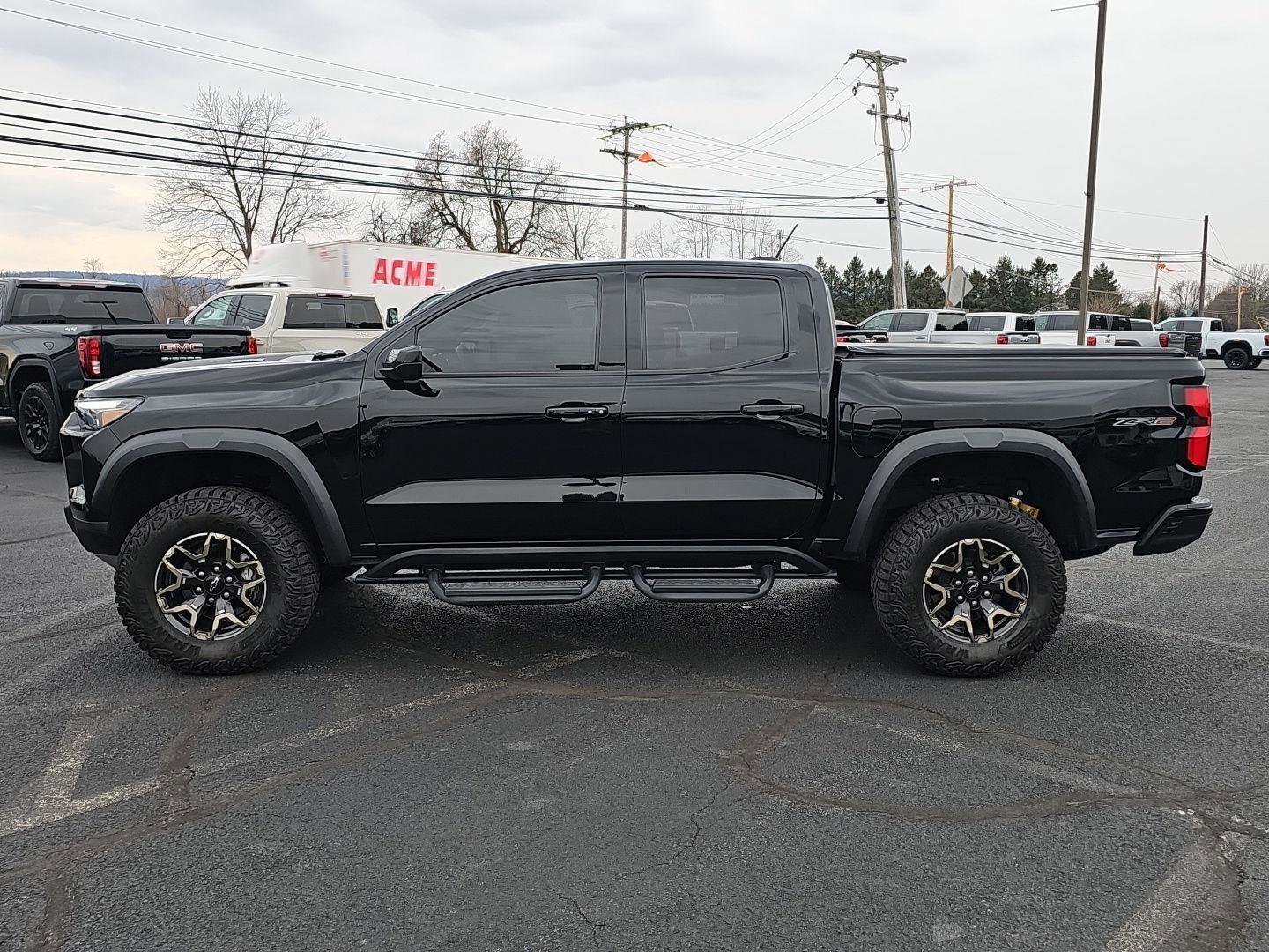 Used 2024 Chevrolet Colorado ZR2 w/ ZR2 Convenience Package III image 8