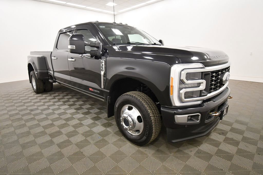 Used 2023 Ford F350 Limited w/ FX4 Off-Road Package AWD/4WD image 10