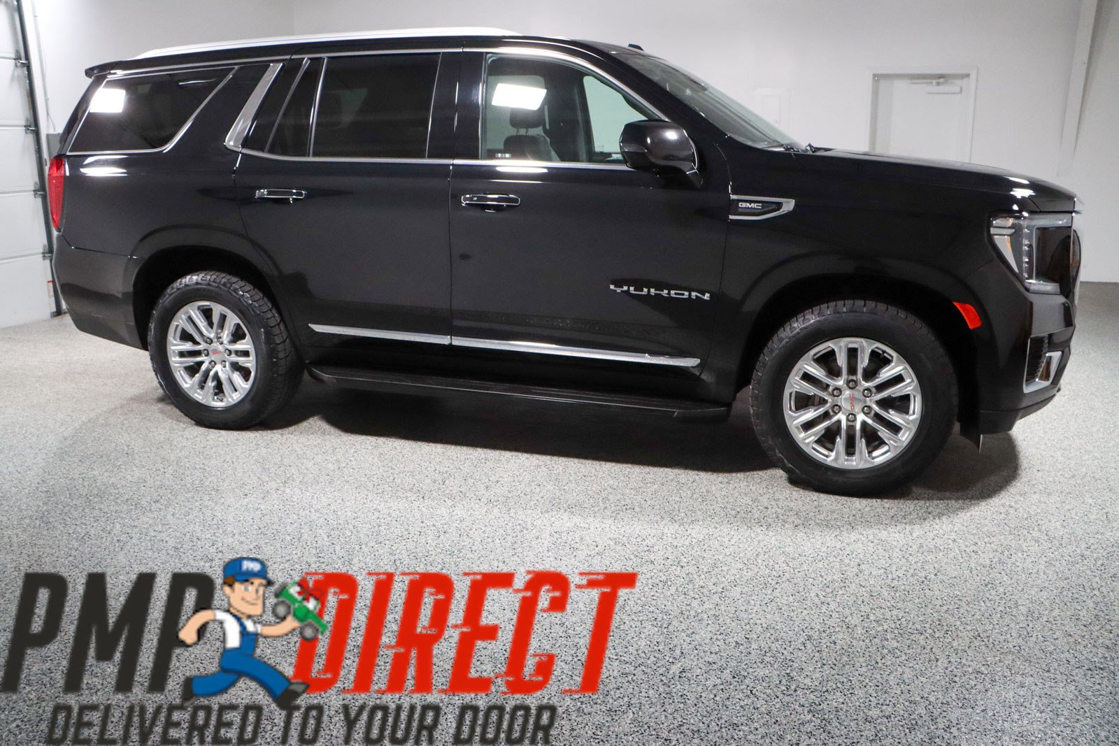 Used 2023 GMC Yukon SLT w/ SLT Luxury Package AWD/4WD image 6