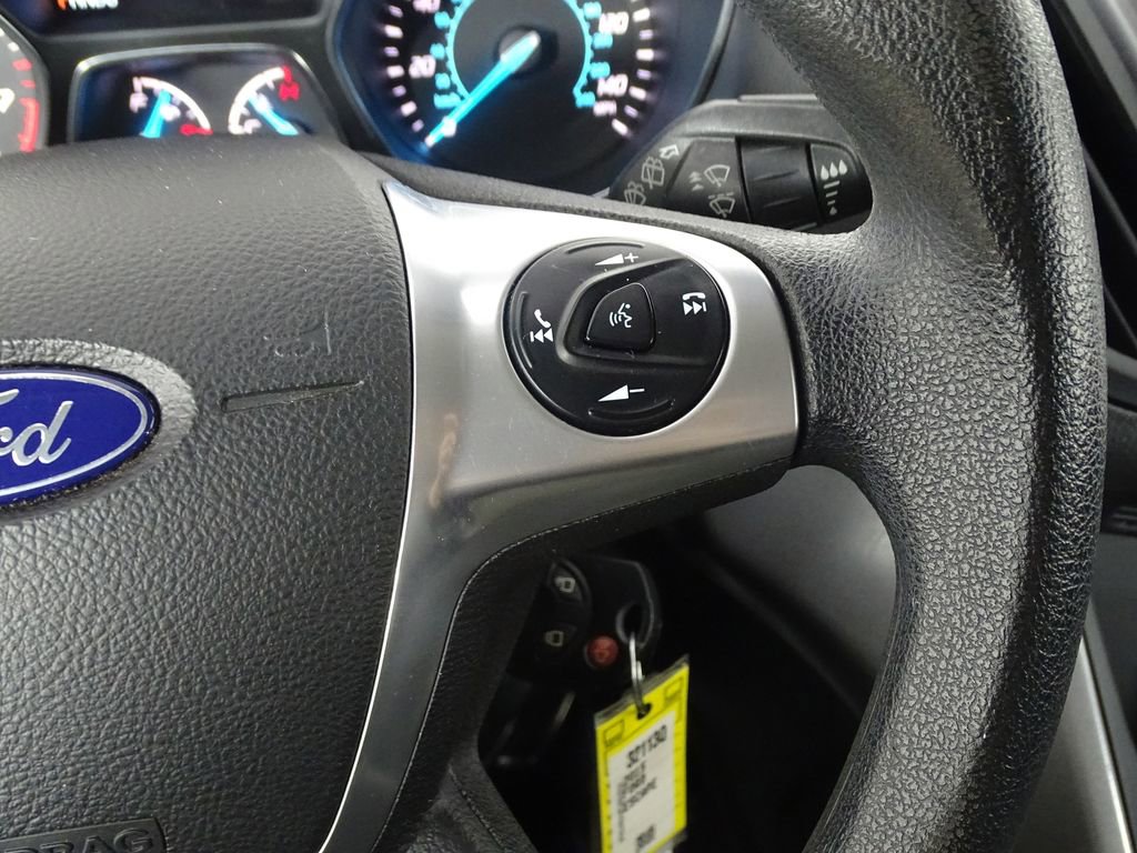 Used 2015 Ford Escape SE image 25